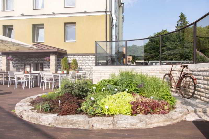 Kreutzwald Hotell 4*